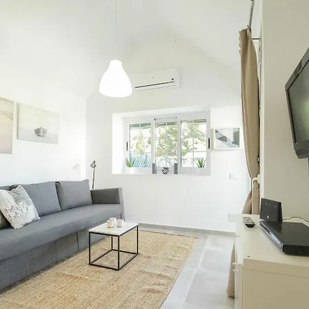 Cozy&modern W/private Garden Bbq+wifi